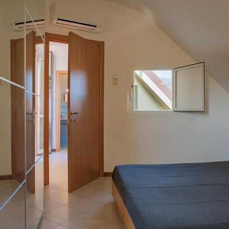 Attico Porto Di Loano Apartment ภายนอก รูปภาพ